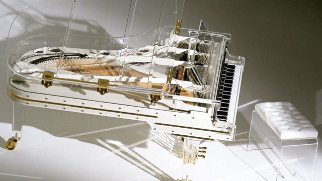 Kristal Piyano – 3.2 milyon dolar