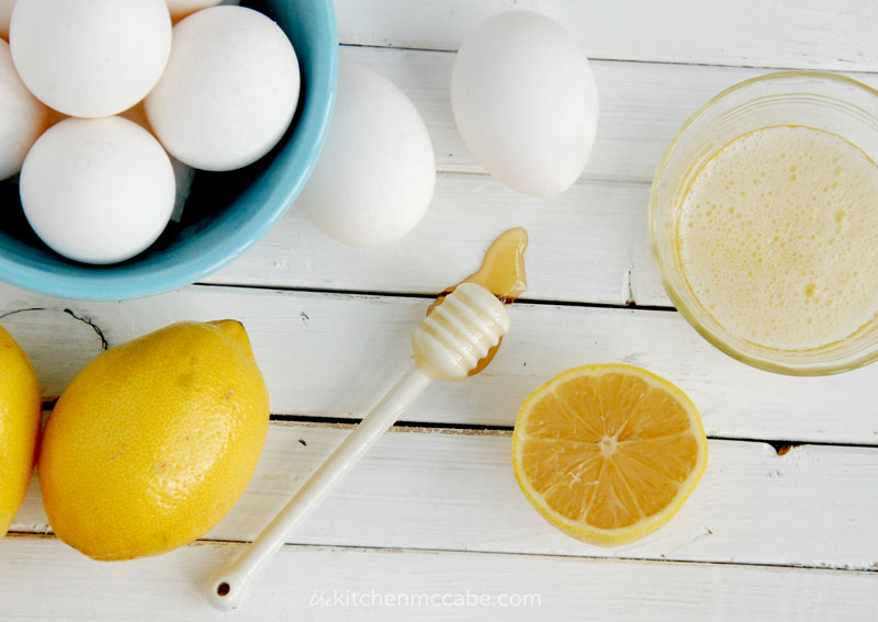 Yumurta beyazı ve limon suyu maskesi