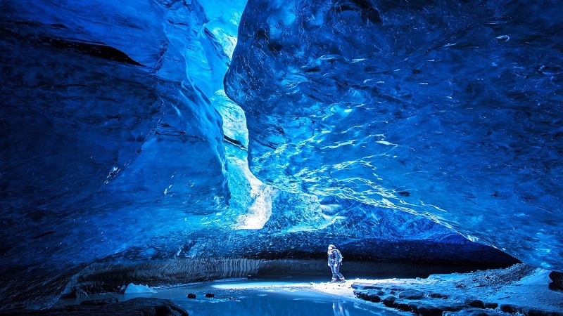 Mendenhall Buz Mağaraları - Alaska