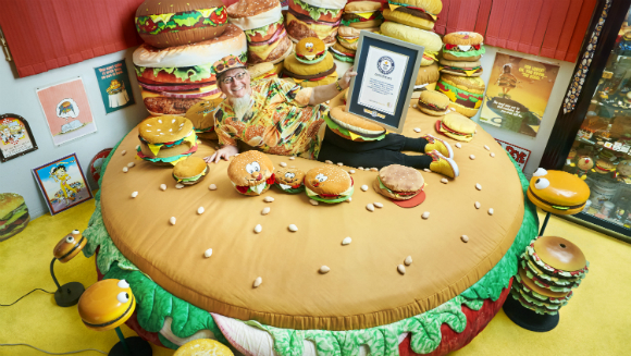 Dünyanın Hamburger ile İlgili En Büyük Koleksiyonu